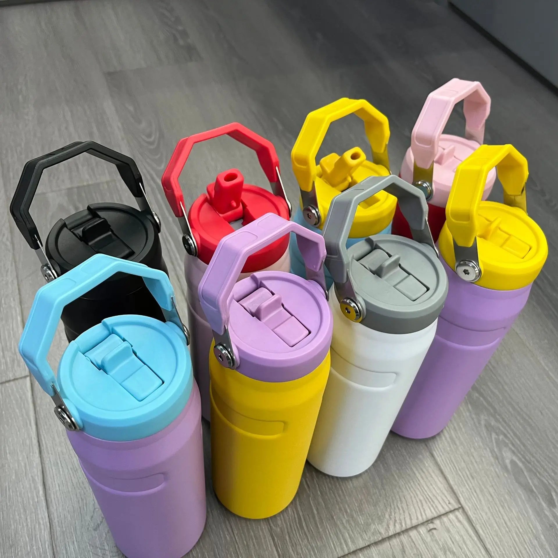 BPA-Free 304 Stainless Steel Vacuum Bottle with Straw & Handle, Leak-Proof Double-Layer Thermos for Hot/Cold Drinks